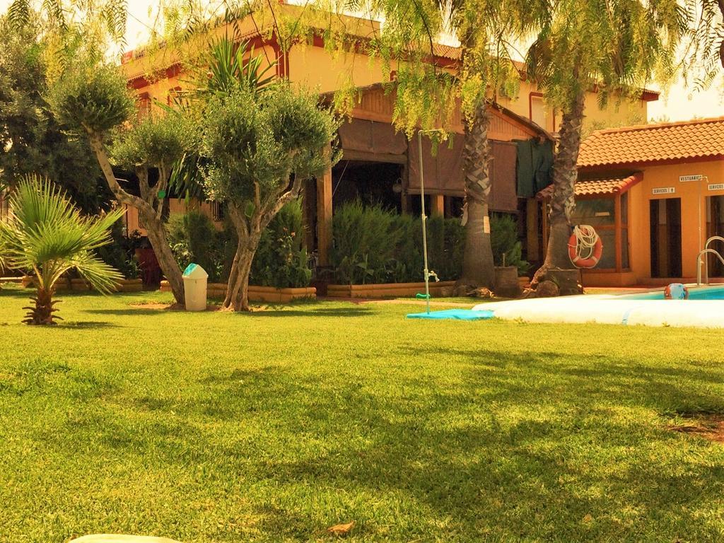 Hostal Al-Andalus La Guijarrosa Номер фото